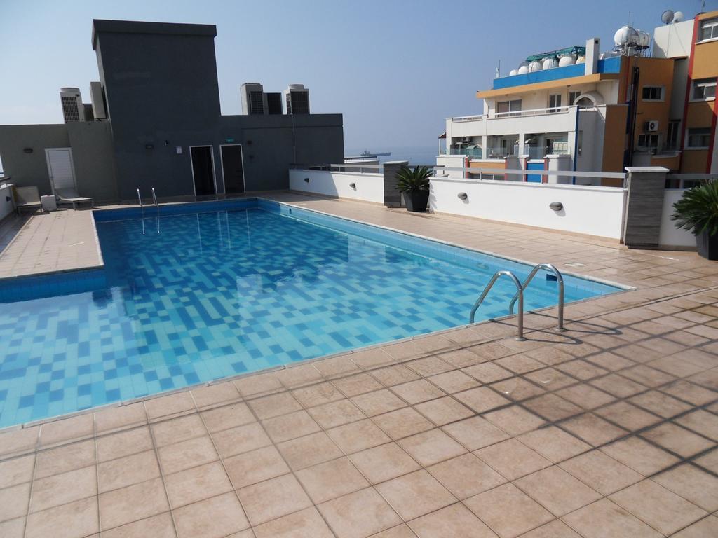 Eden Beach Apartment 611 ลิมาซอล ห้อง รูปภาพ