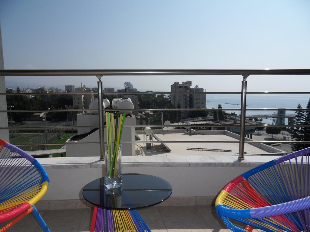 Eden Beach Apartment 611 ลิมาซอล ห้อง รูปภาพ