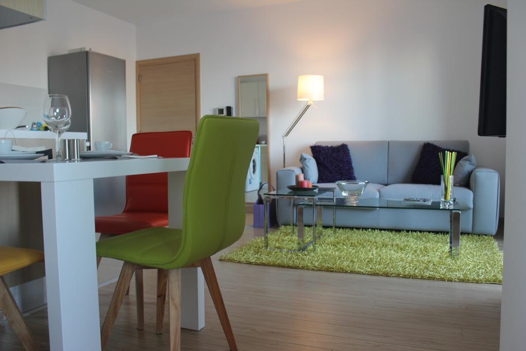 Eden Beach Apartment 611 ลิมาซอล ห้อง รูปภาพ