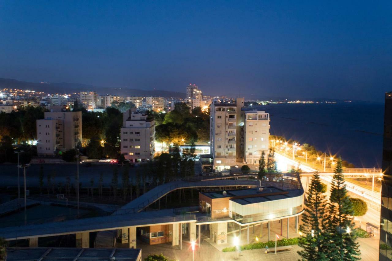Eden Beach Apartment 611 ลิมาซอล ภายนอก รูปภาพ